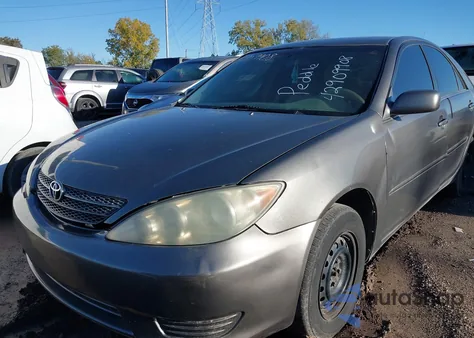 2005 Toyota Camry Le из США, поврежденный, VIN 4T1BE32K05U640893
